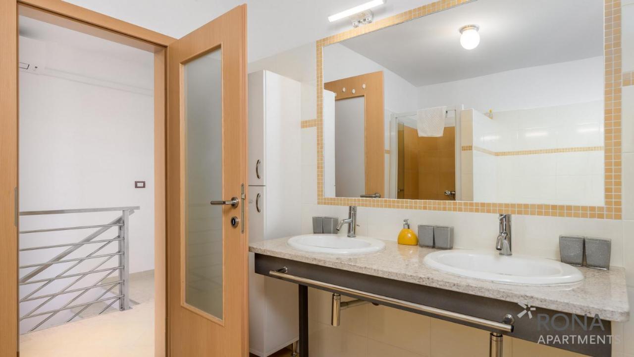 Rona apartment Denis Umag Buitenkant foto