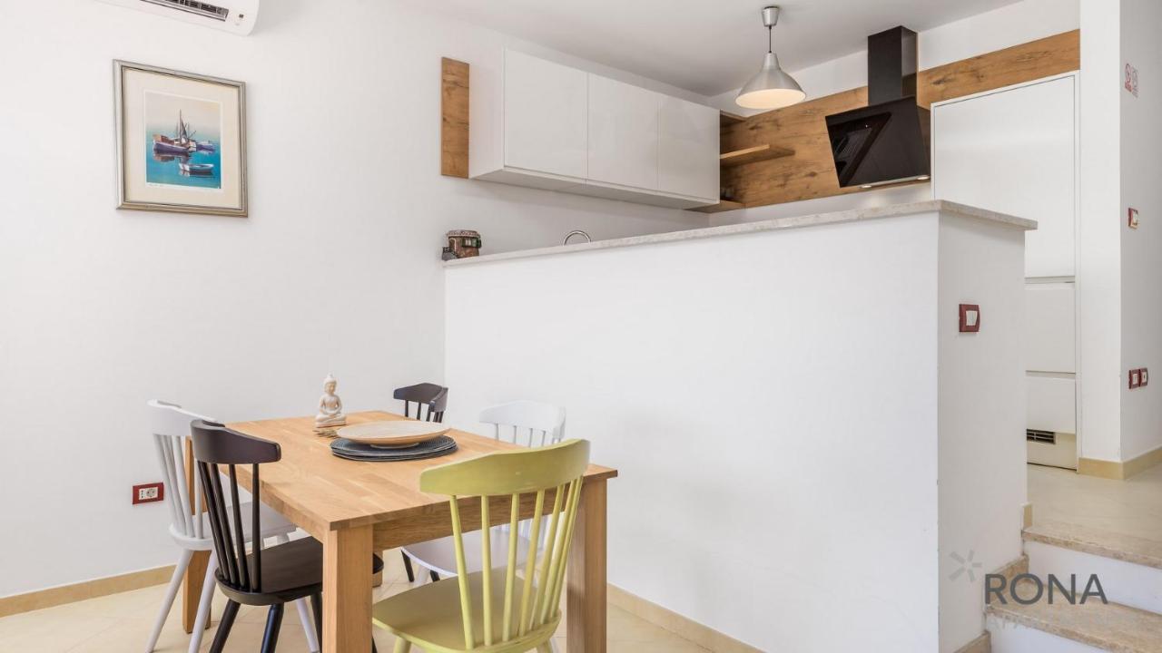 Rona apartment Denis Umag Buitenkant foto
